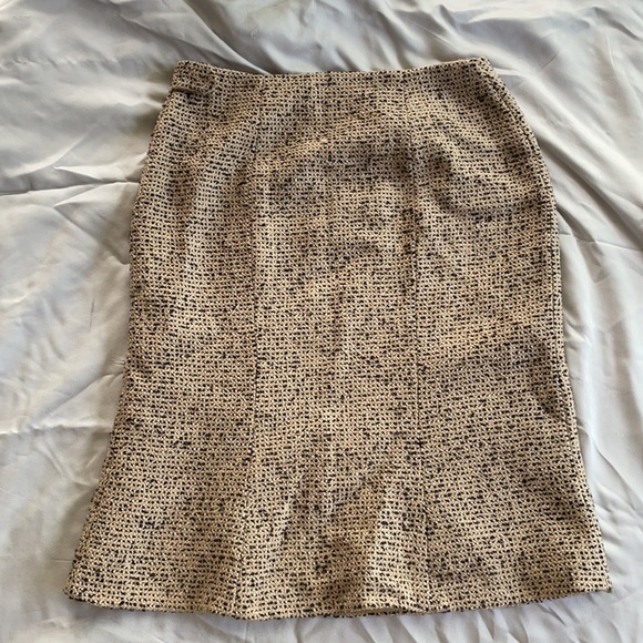 Moschino wool tweed skirt - Picture 2 of 8